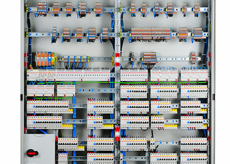 E-NORM SCHALTANLAGEN KNX-Verteilungen E-NORM SCHALTANLAGEN KNX-Verteilungen